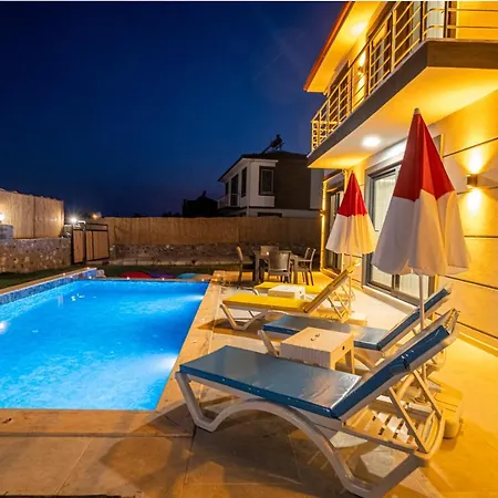 Hotell Parla 4*
