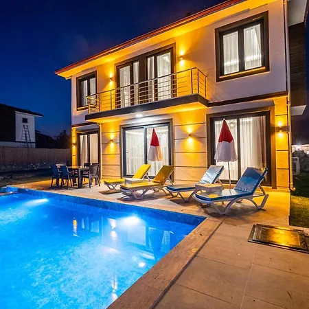 Parla Hotel 4*