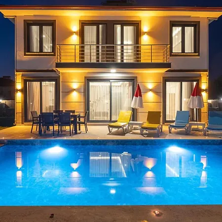 Parla Hotell 4*
